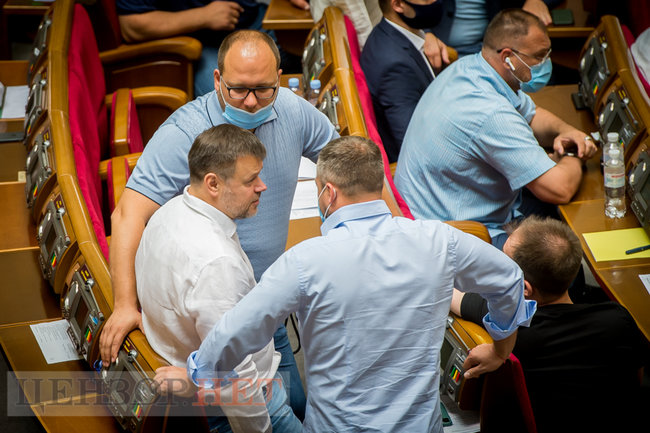 Час вопросов к правительству, объятия Саладухи, тревога Иванчука и расходы Кивы - работа Рады 3 июля 11