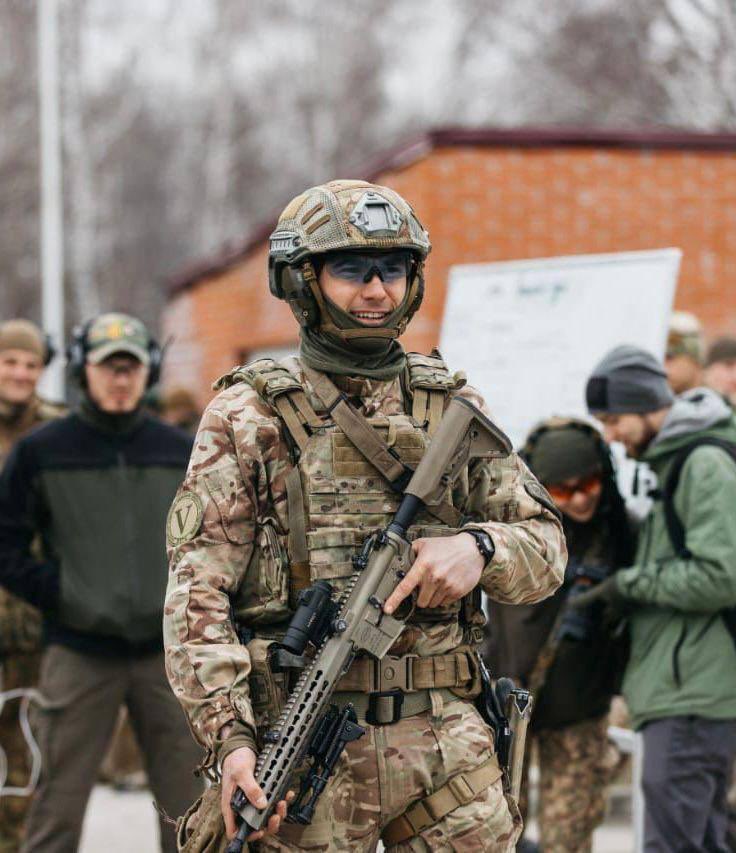 The National Hero of Ukraine award became the first after a two-year break 08