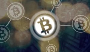 Курс биткойна остается выше $11 тысяч