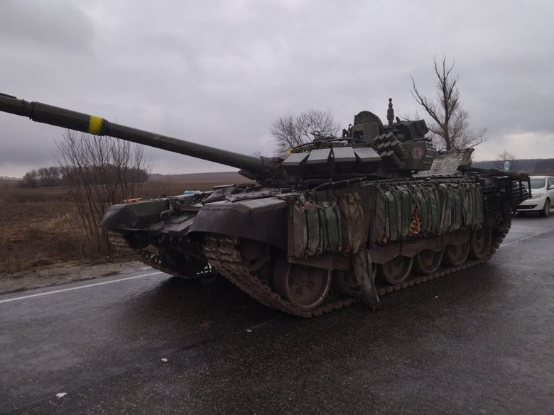 Розбита техніка окупанта на Чернігівщині 03