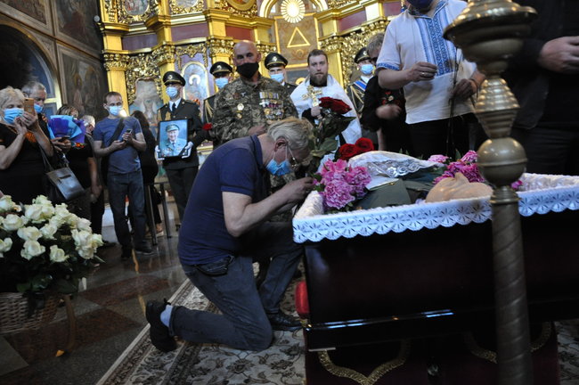 С умершим ветераном ОУН-УПА и дивизии Галичина Орестом Васкулом простились в Киеве 33