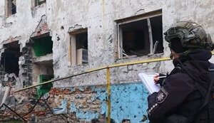 Enemy is 2 kilometers from Myrnohrad: police call on residents to evacuate. VIDEO