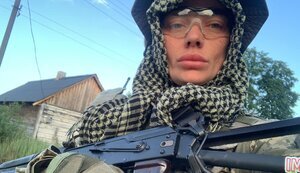 Шура Рязанцева: "Колись я була стилістом "95 кварталу" і вдягала Зеленського. Тепер - лише мрію заїхати на танку в Крим"