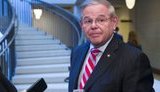В Сенате США пригрозили Лукашенко санкциями из-за "яростного нападения на демократию"