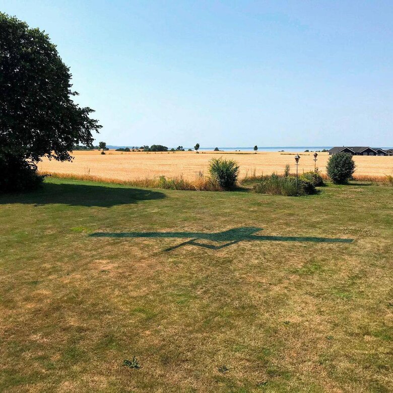 On the field in Denmark, they made an 80-meter shadow of the Ukrainian Mriya 03
