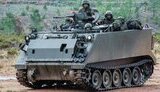 m113