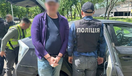 У Києві затримали військового: просив $10 000 за втечу до Молдови