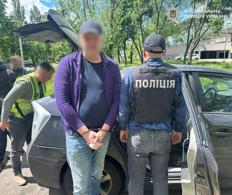 У Києві затримали військового: просив $10 000 за втечу до Молдови