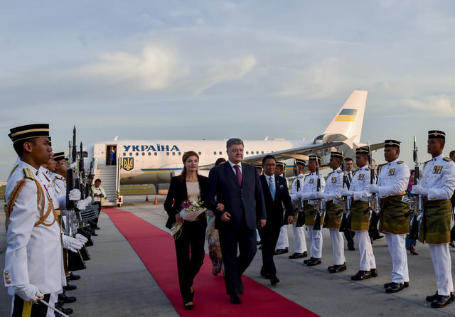 порошенко малайзия