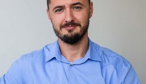 Кабмин поручил начать служебное расследование против главы Госгеонедр