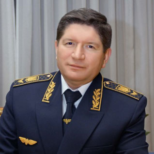 Прокурор Луганської області Янко не зазначив у своїй декларації дружину і будинок-готель на 450 кв.м в Яремчому, - PROSUD 19