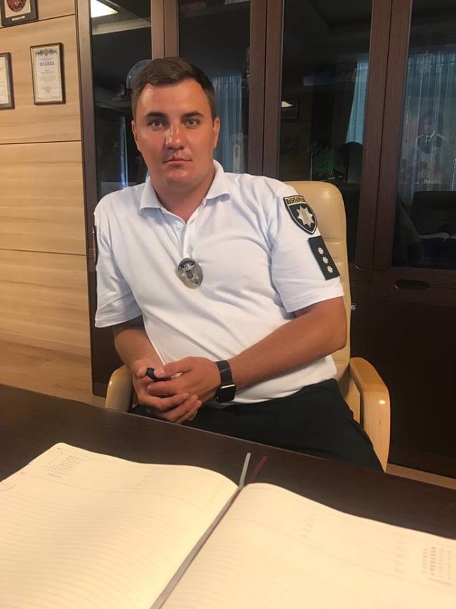 Начальник патрульной полиции Одесской области Юрий Рыбак: Я не имею права опорочить фамилию погибшего за Украину отца 01 Начальник патрульной полиции Одесской области Юрий Рыбак: Я не имею права опорочить фамилию погибшего за Украину отца 01