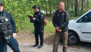 Угрожал работникам ТЦК ножом: в Харькове полиция задержала мужчину. ФОТОрепортаж