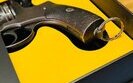 "Укрпошта" вирішила продати на аукціонах імперські та радянські револьвери