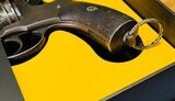 "Укрпошта" вирішила продати на аукціонах імперські та радянські револьвери