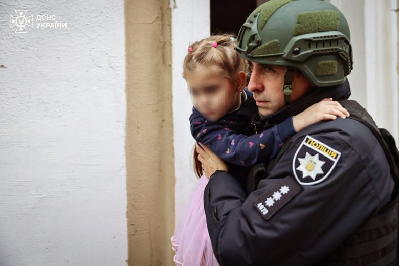 Сад в Харькове после удара шахида