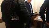 Двое сотрудников криминальной полиции Хмельнитчины попались на взятке 1 тыс. долл., - СБУ. ФОТО