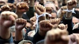 Грымчак: если Янукович подпишет Налоговый кодекс на улицы выйдут 100 тысяч человек, правительство падет, а Рада самораспустится