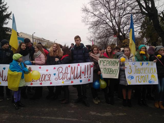 Белая Церковь приветствует воинов 72-й ОМБр им. Черных Запорожцев, вернувшихся из АТО 15