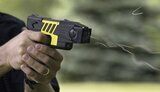 Геращенко закликає нардепів дозволити поліції застосовувати шокери під час затримання: Це захистить як поліцейських, так і правопорушників. ВIДЕО