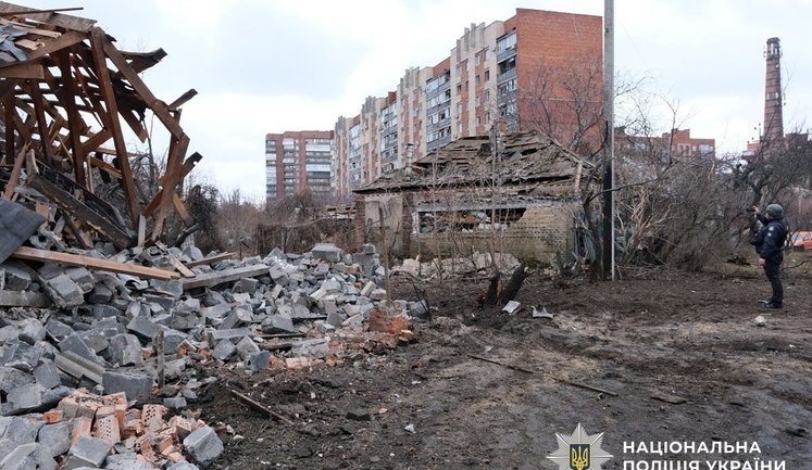 Ворог ударив по Слов’янську КАБами: семеро поранених. ФОТОрепортаж (оновлено)