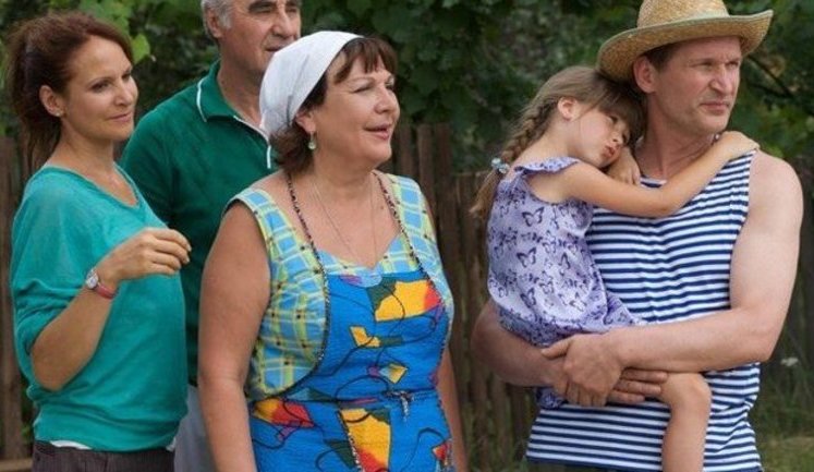 Держкіно скасувало реєстрацію та прокатні посвідчення на всі сезони серіалу "Свати", - Пилип Іллєнко