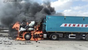 Враг нанес удар по грузовику на Сумщине: погиб водитель. ФОТО
