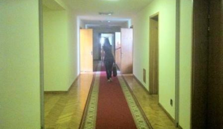 Параллельно со встречей с оппозиционерами Янукович готовит почву для сепаратного заседания части Рады, - Бригинец. ФОТОрепортаж