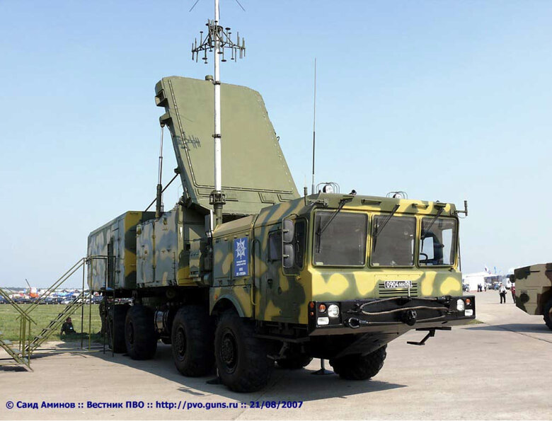 5 августа украинская армия впервые в мире уничтожила многофункциональный радар новейшей российской зенитно-ракетной системы С-400 Триумф, - Бутусов 02