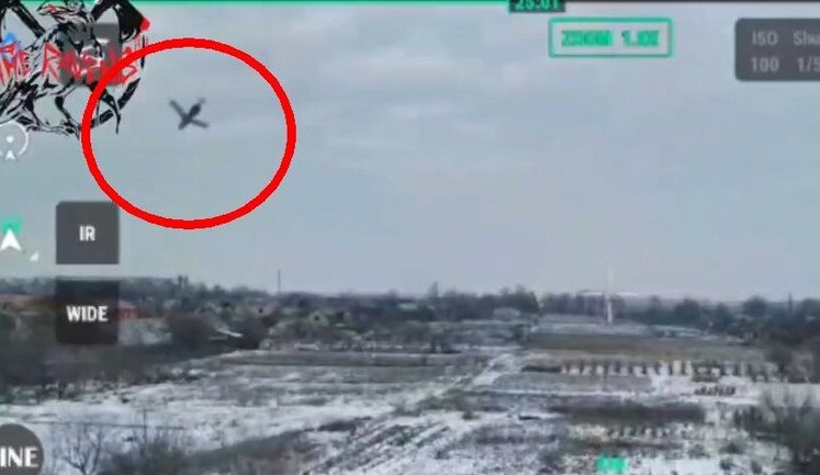 Moment of arrival of Russian FAB-3000 bomb with UMPK module in village in Kursk region. VIDEO