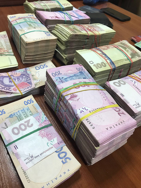 СБУ поймала на взяточничестве руководство филиала Укрзализныци 03