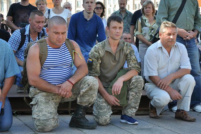 Київ попрощався з воїном 72-ї ОМБр Володимиром Матвієнком, загиблим на Донбасі 18 вересня 11