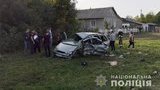 Вантажівка і легковик зіткнулися на Хмельниччині: постраждали семеро осіб, зокрема троє дітей. ФОТОрепортаж