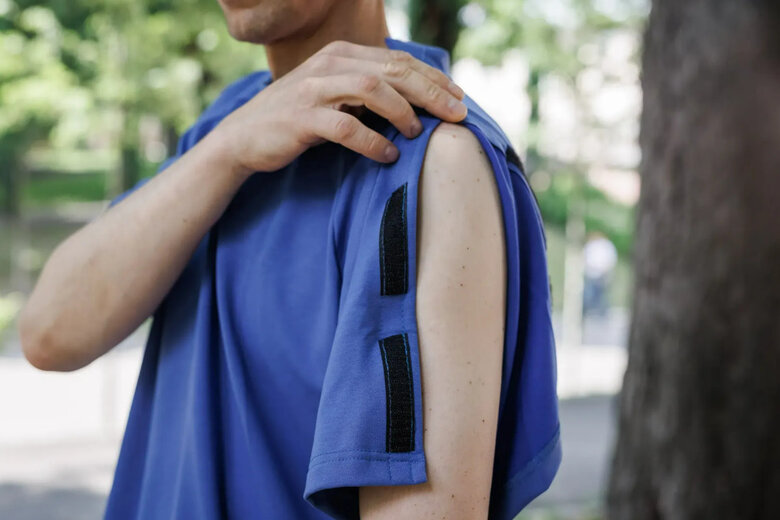 Adaptive clothing for the military