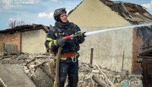 Рашисти вдарили по Великому Бурлуку на Харківщині: загинула людина, є постраждалі. ФОТОрепортаж