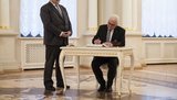 Переговори Порошенка і Штайнмаєра розпочалися в Маріїнському палаці в Києві, - АП. ФОТОрепортаж