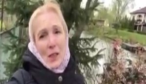 Рідні українських полонених вимагають зустрічі із Зеленським: "На обмін потрапляють люди, які не мають стосунку до конфлікту, а ми після кожного обміну заливаємося сльозами". ВIДЕО