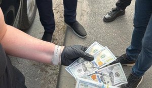 Фиктивное бронирование за $4,5 тыс.: задержаны заместитель председателя и депутат ОТГ в Киевской области. ФОТОрепортаж