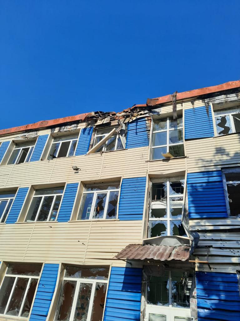 Avdiivka subjected to massive artillery shelling 04