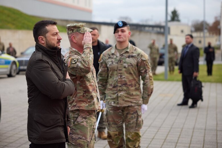 Zelenskyy visited U.S. Army Europe Command in Germany 09