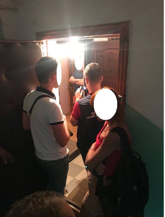 Прокурора та екс-співробітника Генпрокуратури затримано в Києві за одержання $22,5 тис. хабара, - ГПУ 03