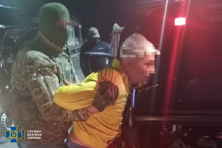 Затримано ще трьох військкоматівців та посадовця ВЛК, які за хабарі списували ухилянтів, - СБУ 02