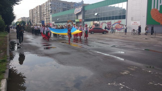 Лисичанск отмечает пятую годовщину освобождения от вооруженных формирований РФ и ее наемников 07 Лисичанск отмечает пятую годовщину освобождения от вооруженных формирований РФ и ее наемников 07