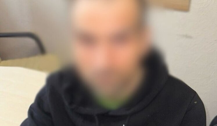 Man stabs soldier in chest with knife in Kyiv: he is detained. PHOTOS