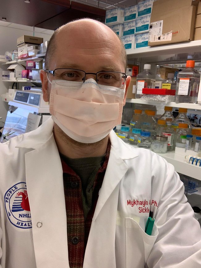 Усі вакцини показують майже 100% захист проти важких випадків, - біохімік Михайло Артамонов 01