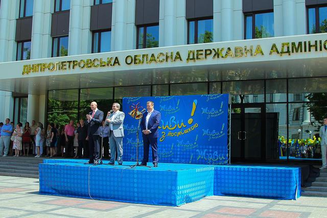 школа парад выпуск