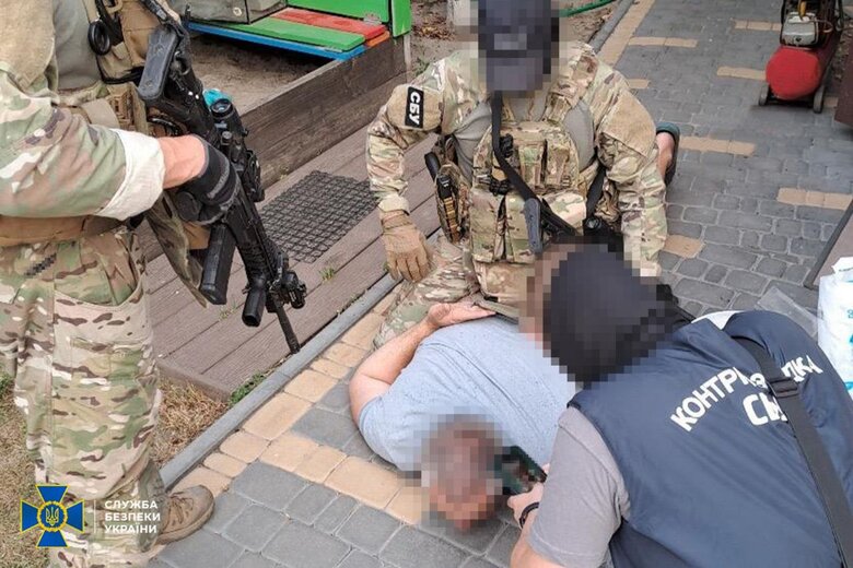 СБУ викрила екскерівництво ДП "Документ" на розкраданні коштів під час війни