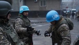 Военные в Казахстане незаконно использовали голубые шлемы миротворцев ООН
