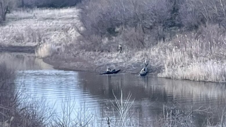Ukraine prepares combat kayakers to cross Dnipro, - Bild 02