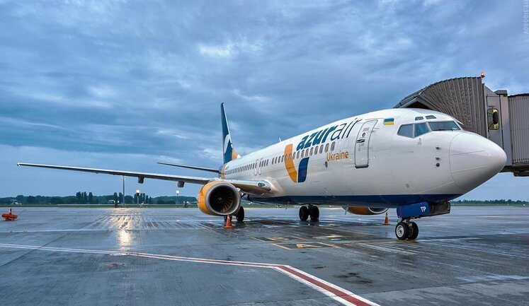 З аеропорту "Бориспіль" евакуювали найбільший в Україні пасажирський літак. ВIДЕО